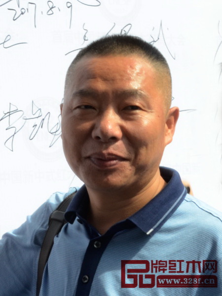 品牌红木家具经销商联盟主席团主席、合肥中皖泰森红木董事长刘英俊