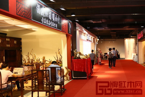 明山堂展位门面图